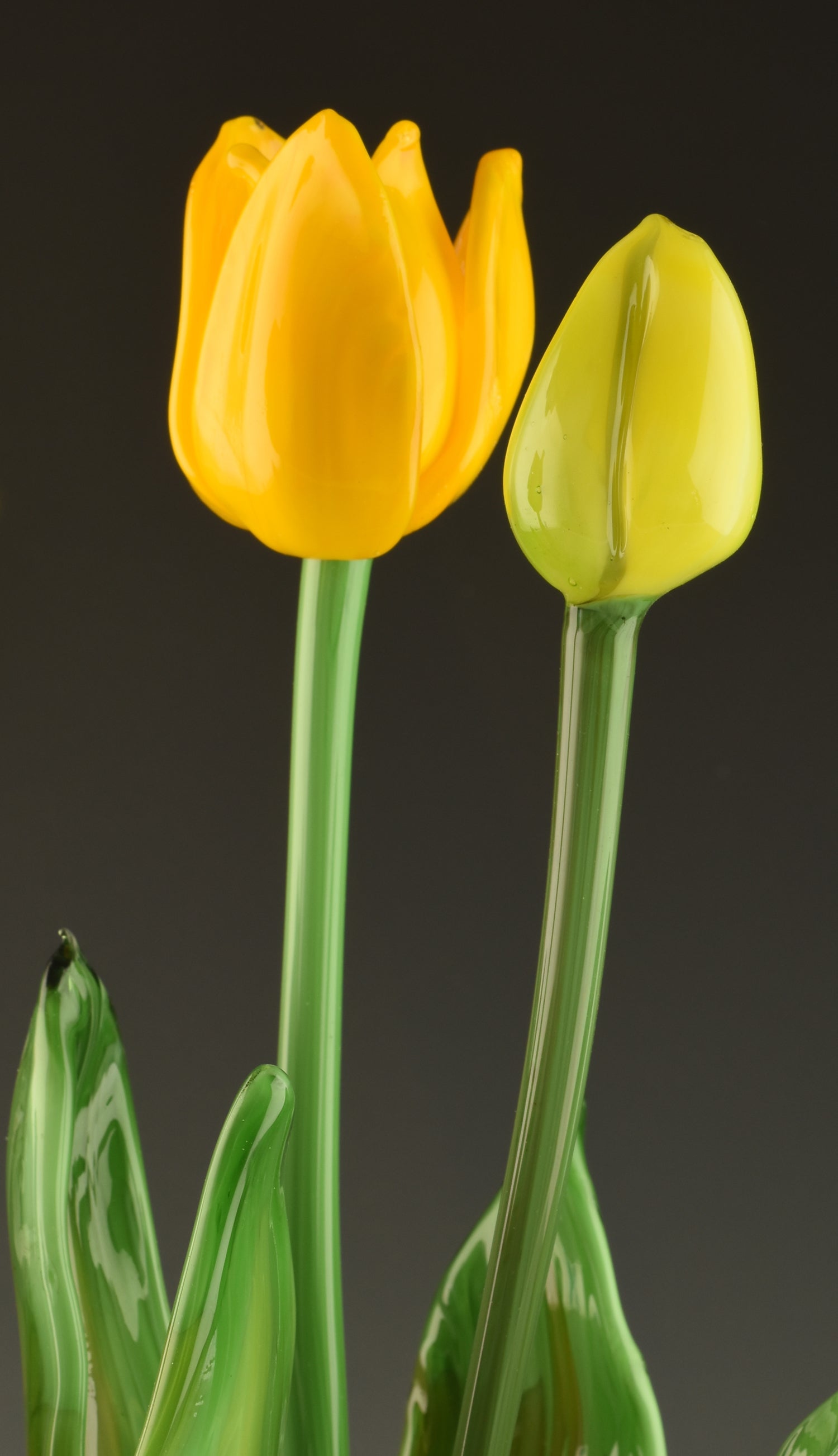 Bloomin' Sunshine Tulip Sculpture