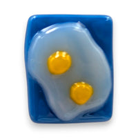 Egg Magnet