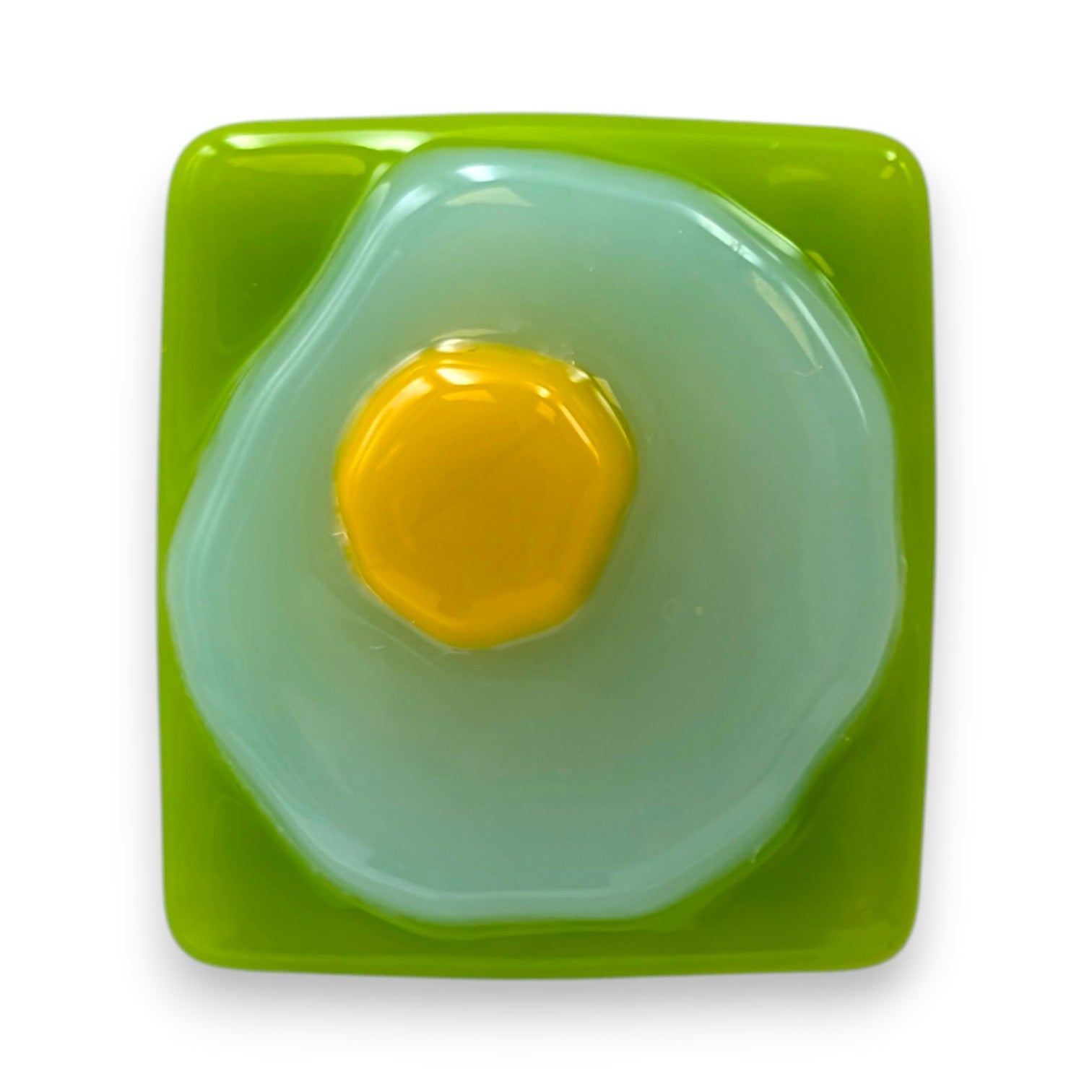 Egg Magnet