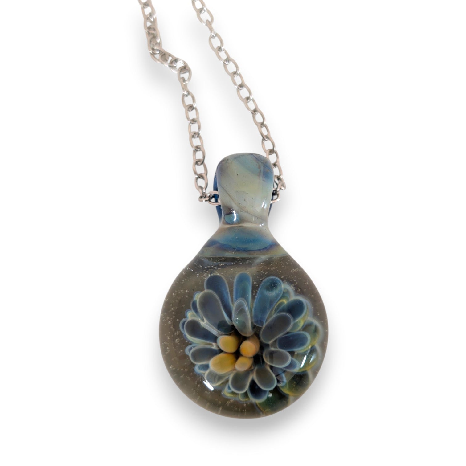 UV Necklace