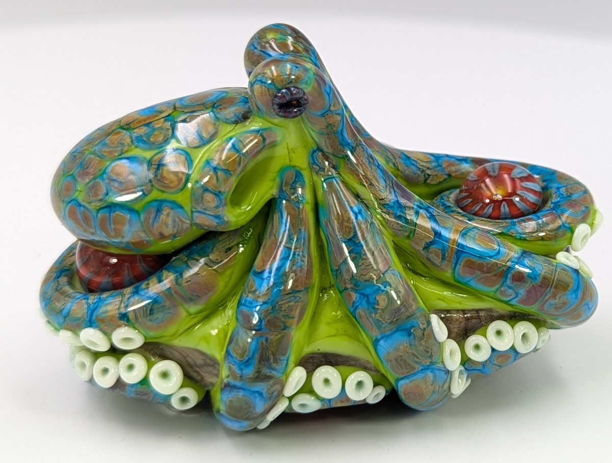 Reticulated Octopus Sculpture